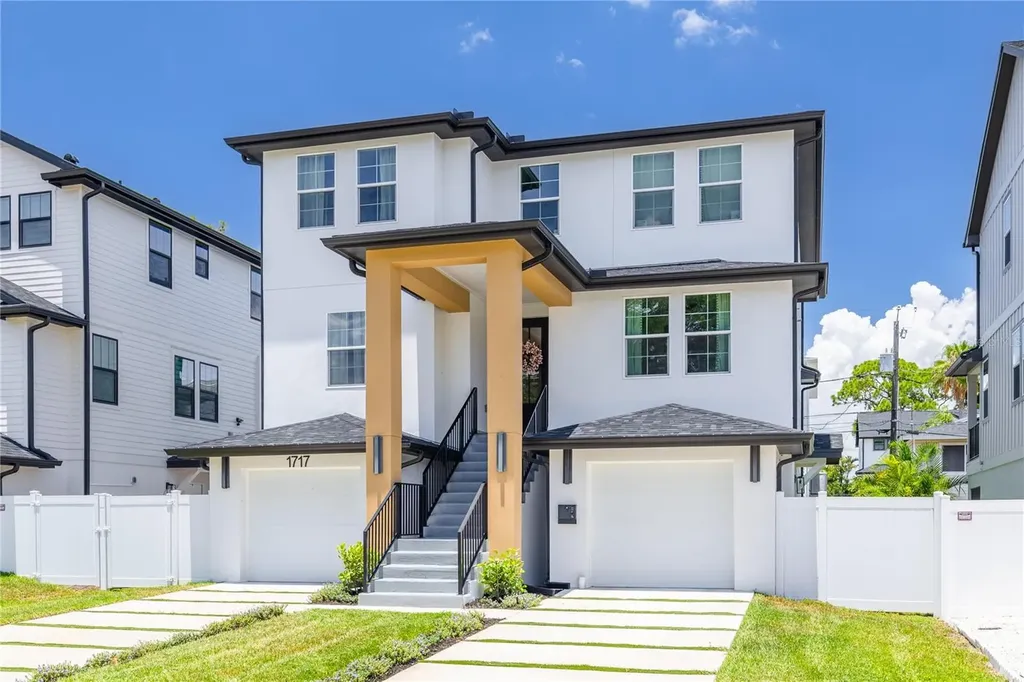 1717 Massachusetts Avenue NE St Petersburg FL 33703