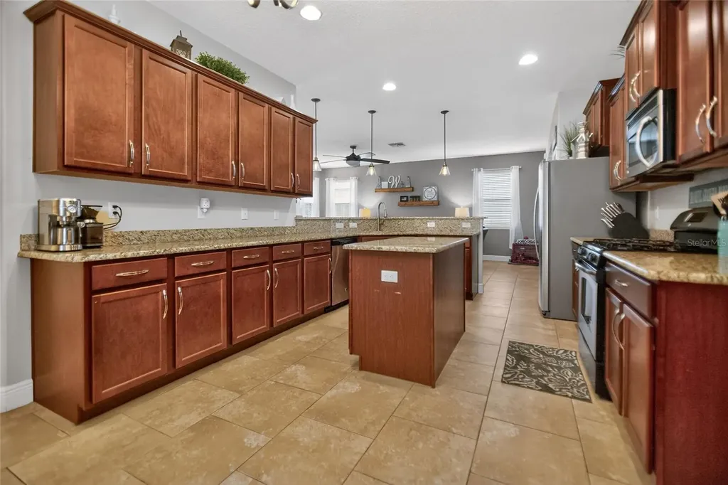 213 Victoria Trails Boulevard Deland FL 32724