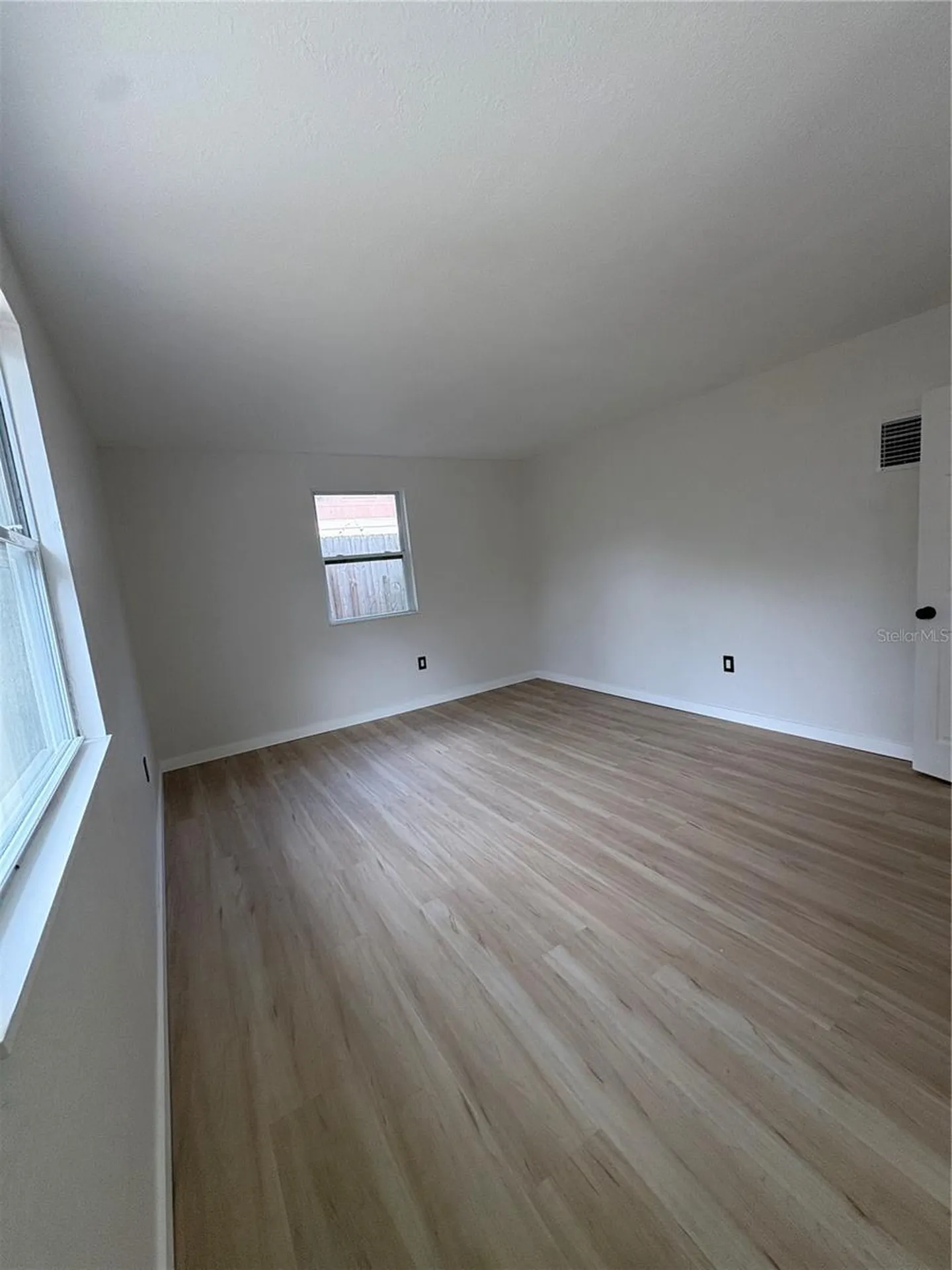 10543 51st Terrace N St Petersburg FL 33708