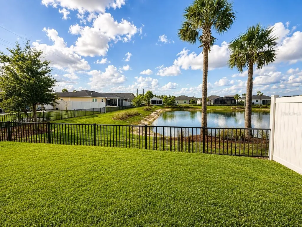 6743 Mary Loop The Villages FL 34762