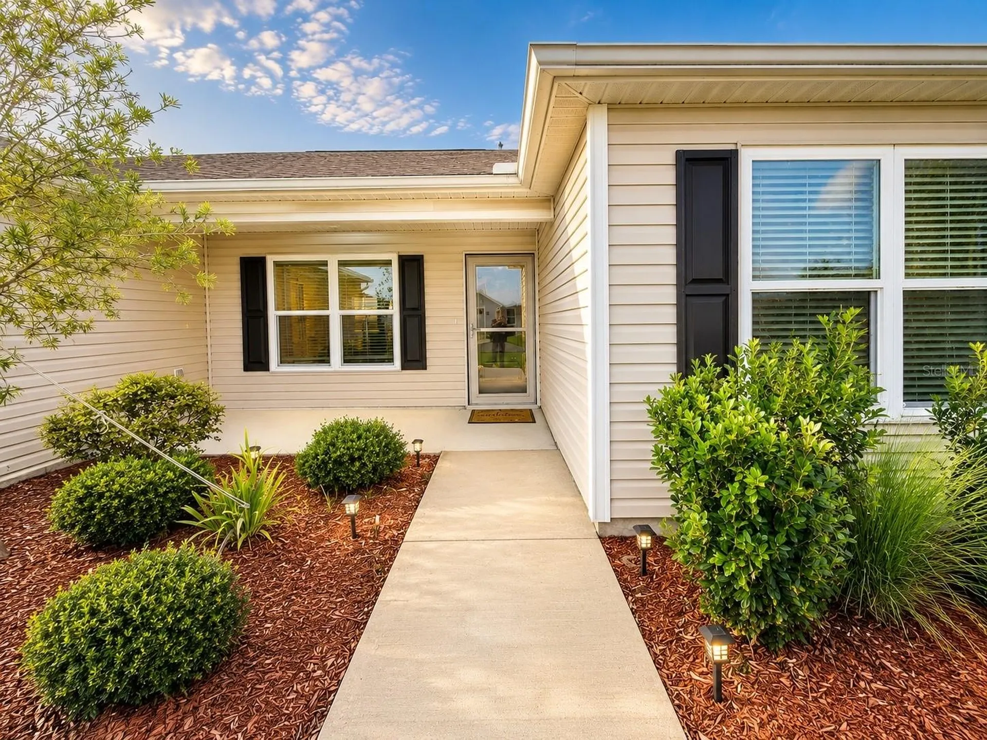 6743 Mary Loop The Villages FL 34762