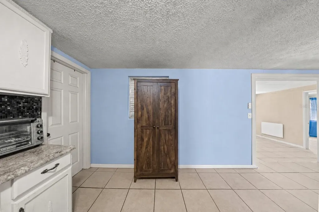 18 E Golden Street Beverly Hills FL 34465