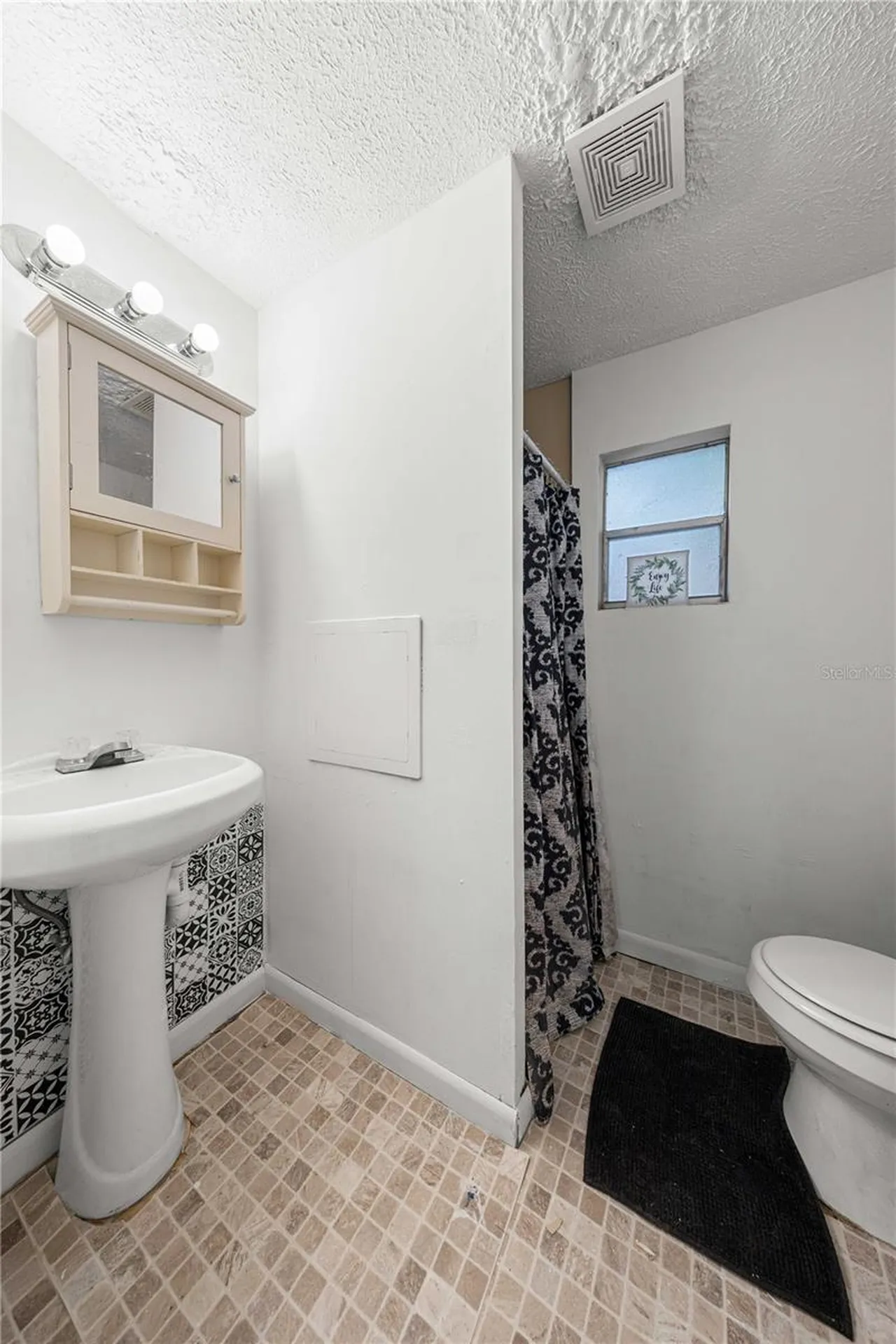 18 E Golden Street Beverly Hills FL 34465