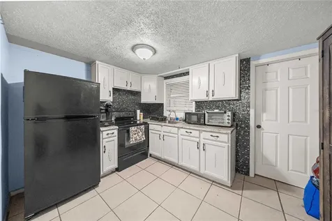 18 E Golden Street Beverly Hills FL 34465