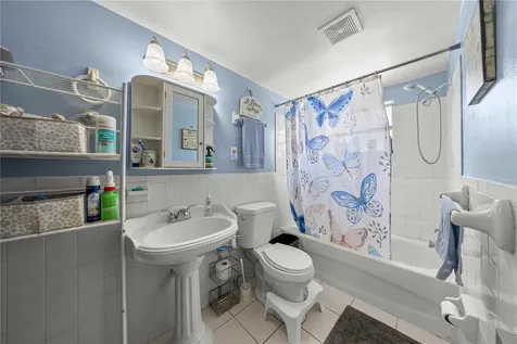 18 E Golden Street Beverly Hills FL 34465