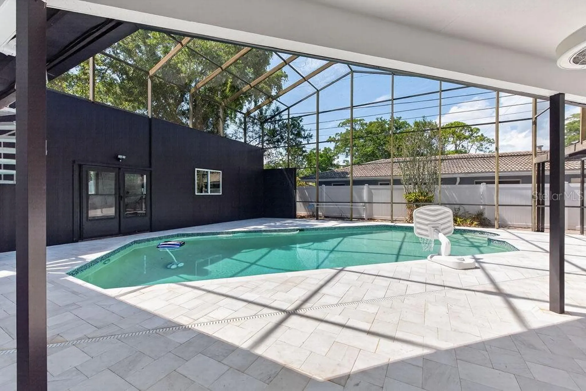 1461 87th Avenue N St Petersburg FL 33702