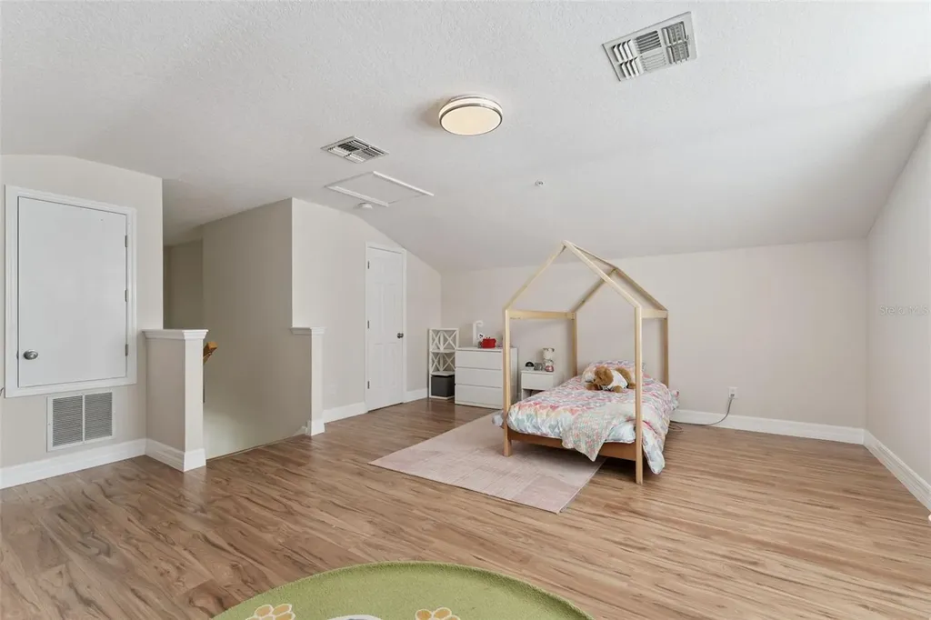 9558 Cypress Pine Street Orlando FL 32827