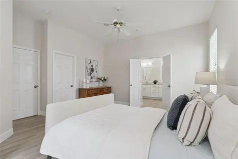 9558 Cypress Pine Street Orlando FL 32827
