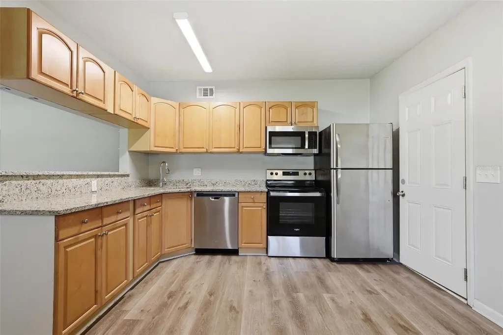 213 Hays Drive Sanford FL 32771