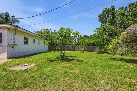213 Hays Drive Sanford FL 32771