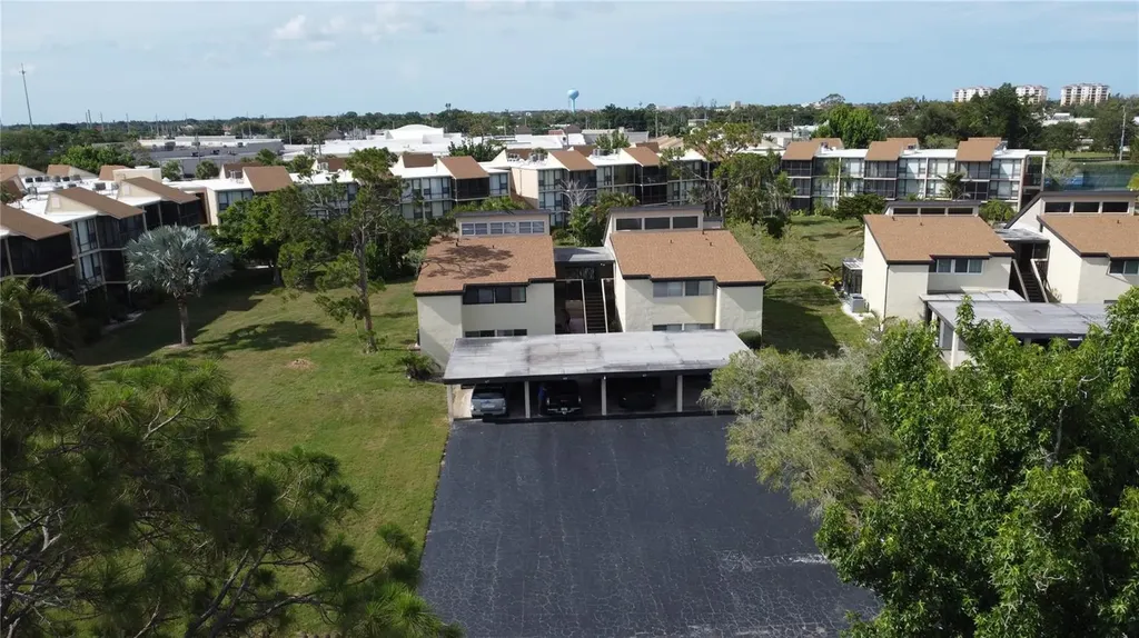 625 White Pine Tree Road Venice FL 34285