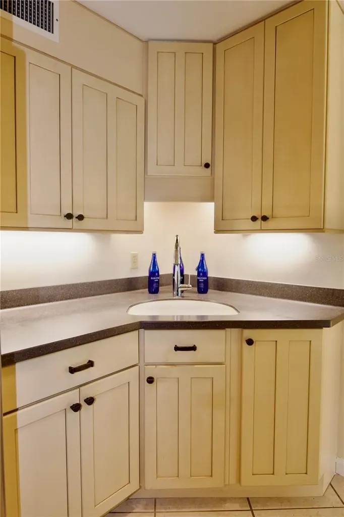 625 White Pine Tree Road Venice FL 34285