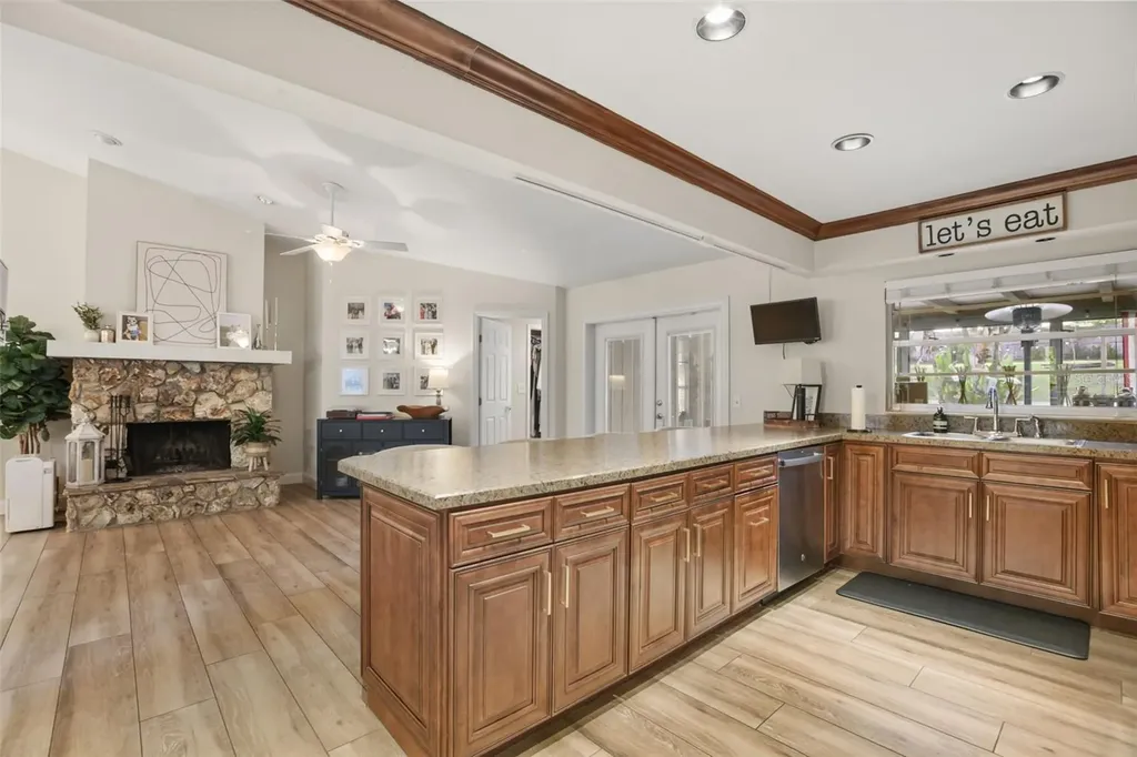 84 Hollow Branch Road Apopka FL 32703