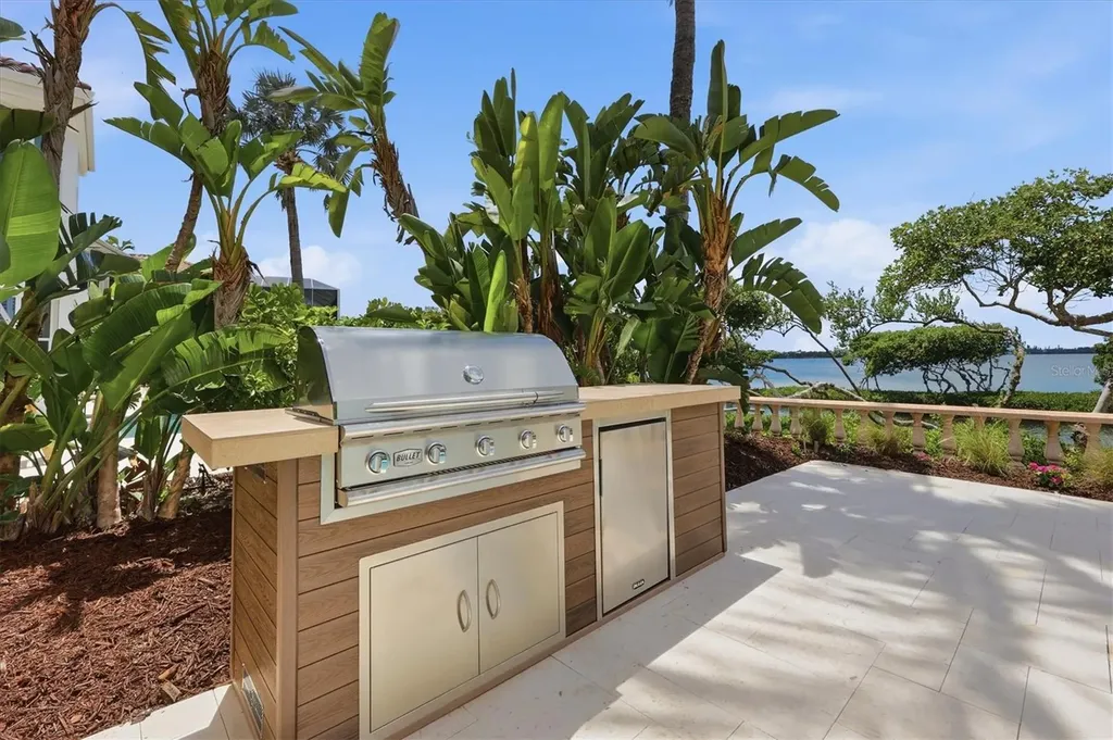 3606 Fair Oaks Place Longboat Key FL 34228