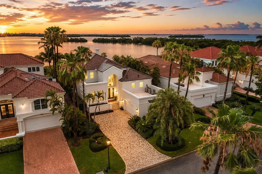 3606 Fair Oaks Place Longboat Key FL 34228