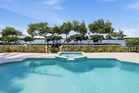 3606 Fair Oaks Place Longboat Key FL 34228