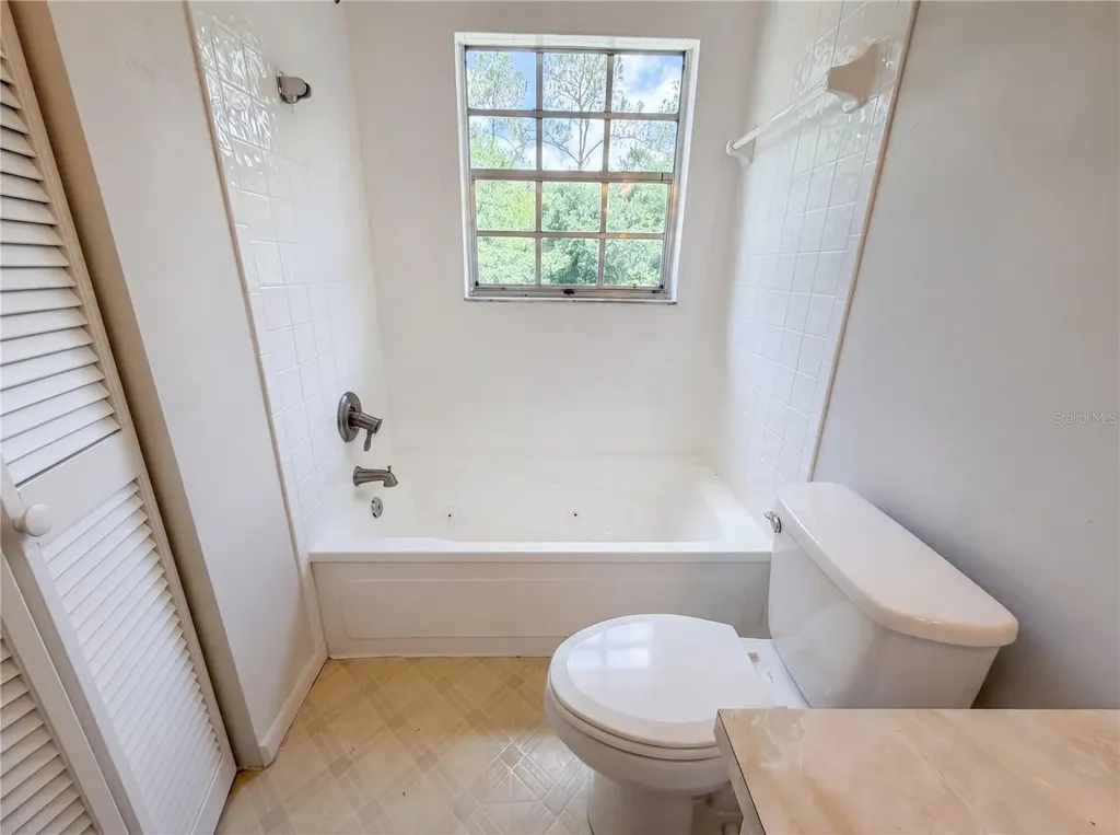 2534 Victarra Circle Lutz FL 33559
