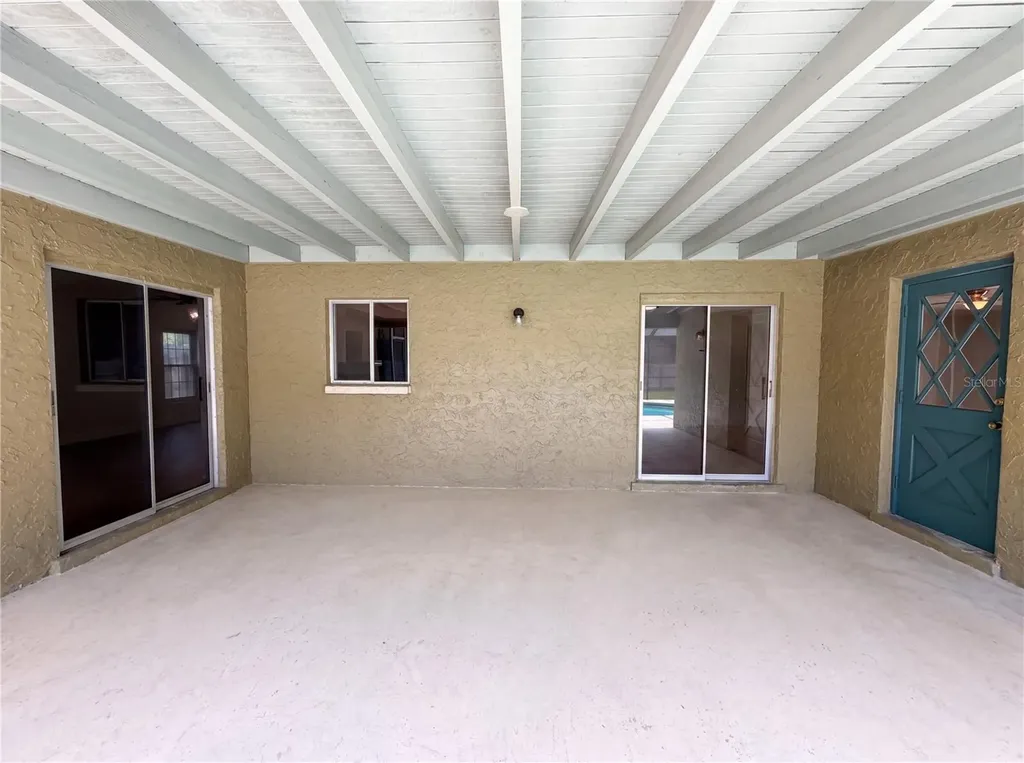 2534 Victarra Circle Lutz FL 33559