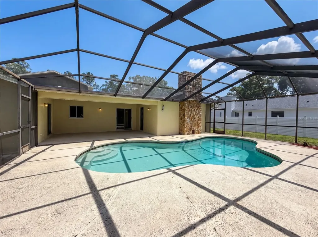 2534 Victarra Circle Lutz FL 33559