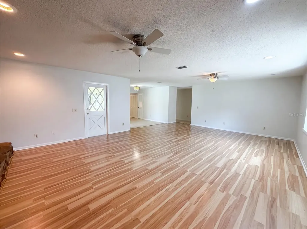 2534 Victarra Circle Lutz FL 33559