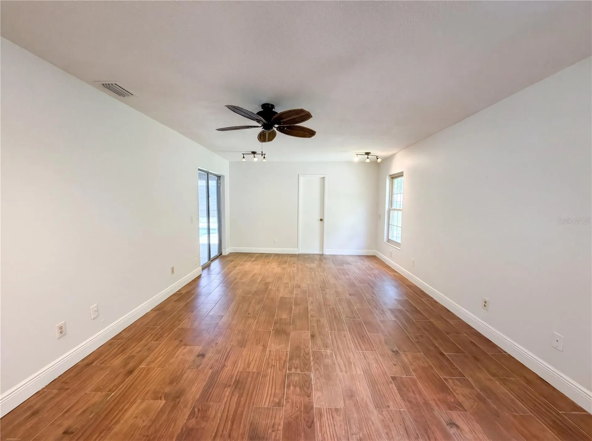 2534 Victarra Circle Lutz FL 33559