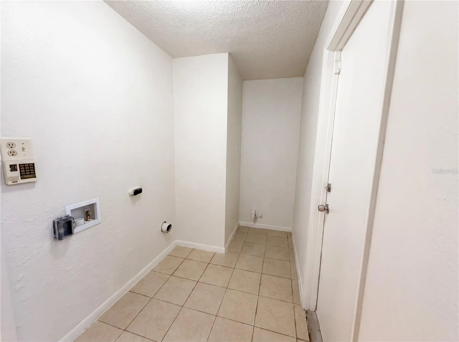 2534 Victarra Circle Lutz FL 33559