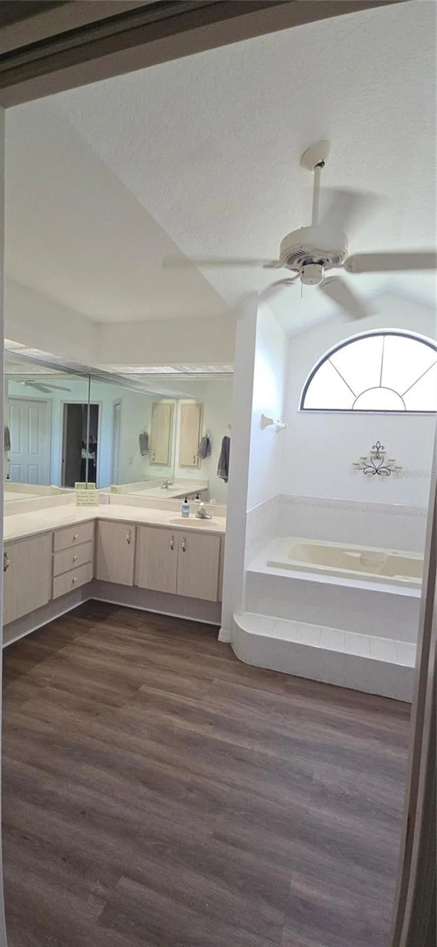 27 Grass Street Homosassa FL 34446