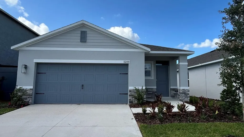 5209 Native Mile Loop Davenport FL 33837
