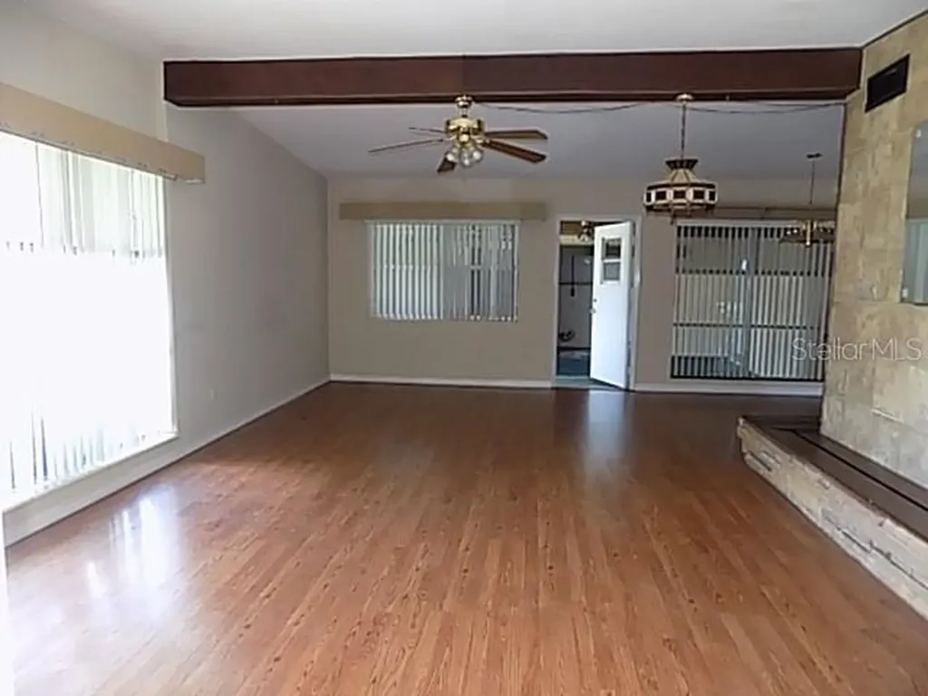 1000 Dartmouth Drive Bradenton FL 34207