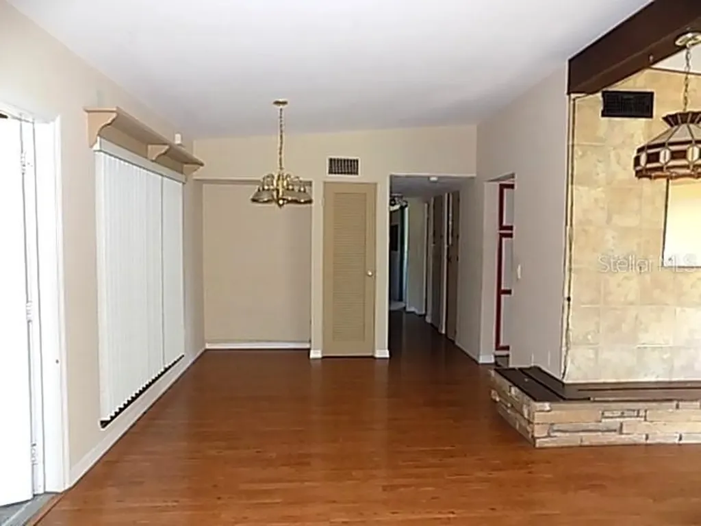 1000 Dartmouth Drive Bradenton FL 34207