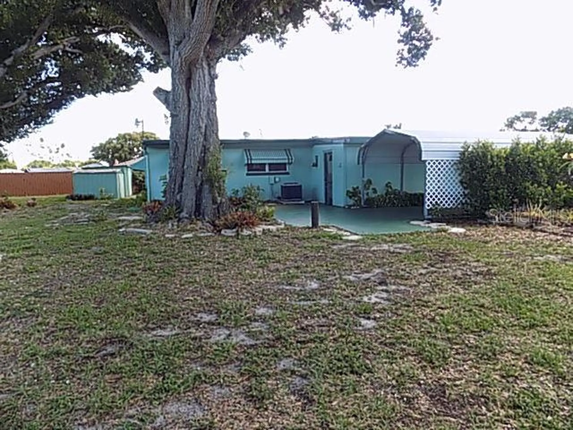 1000 Dartmouth Drive Bradenton FL 34207