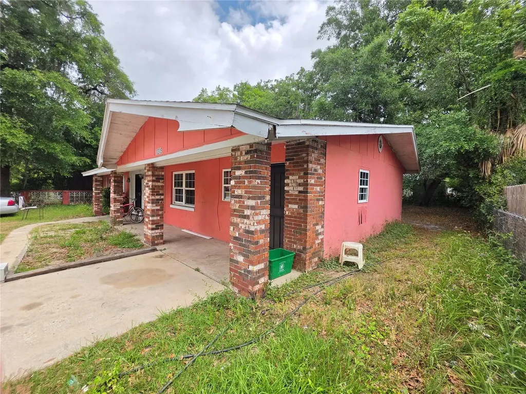 1215 NW 15th Avenue Ocala FL 34475
