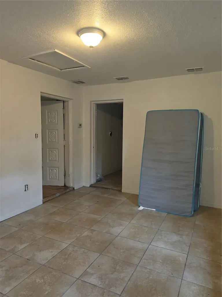 1215 NW 15th Avenue Ocala FL 34475