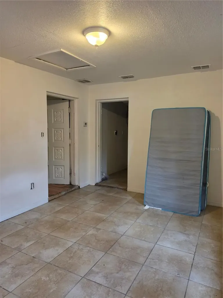 1215 NW 15th Avenue Ocala FL 34475