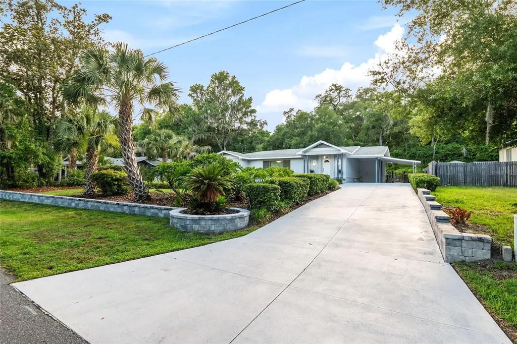 1210 SE 14th Avenue Ocala FL 34471