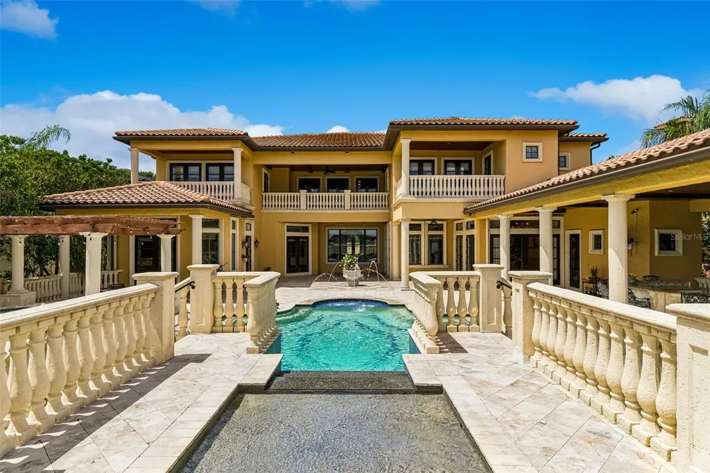 16619 Arezo Court Montverde FL 34756