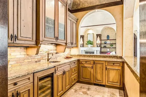16619 Arezo Court Montverde FL 34756