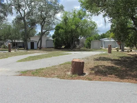 20 Silver Doctor Lane Lake Wales FL 33898