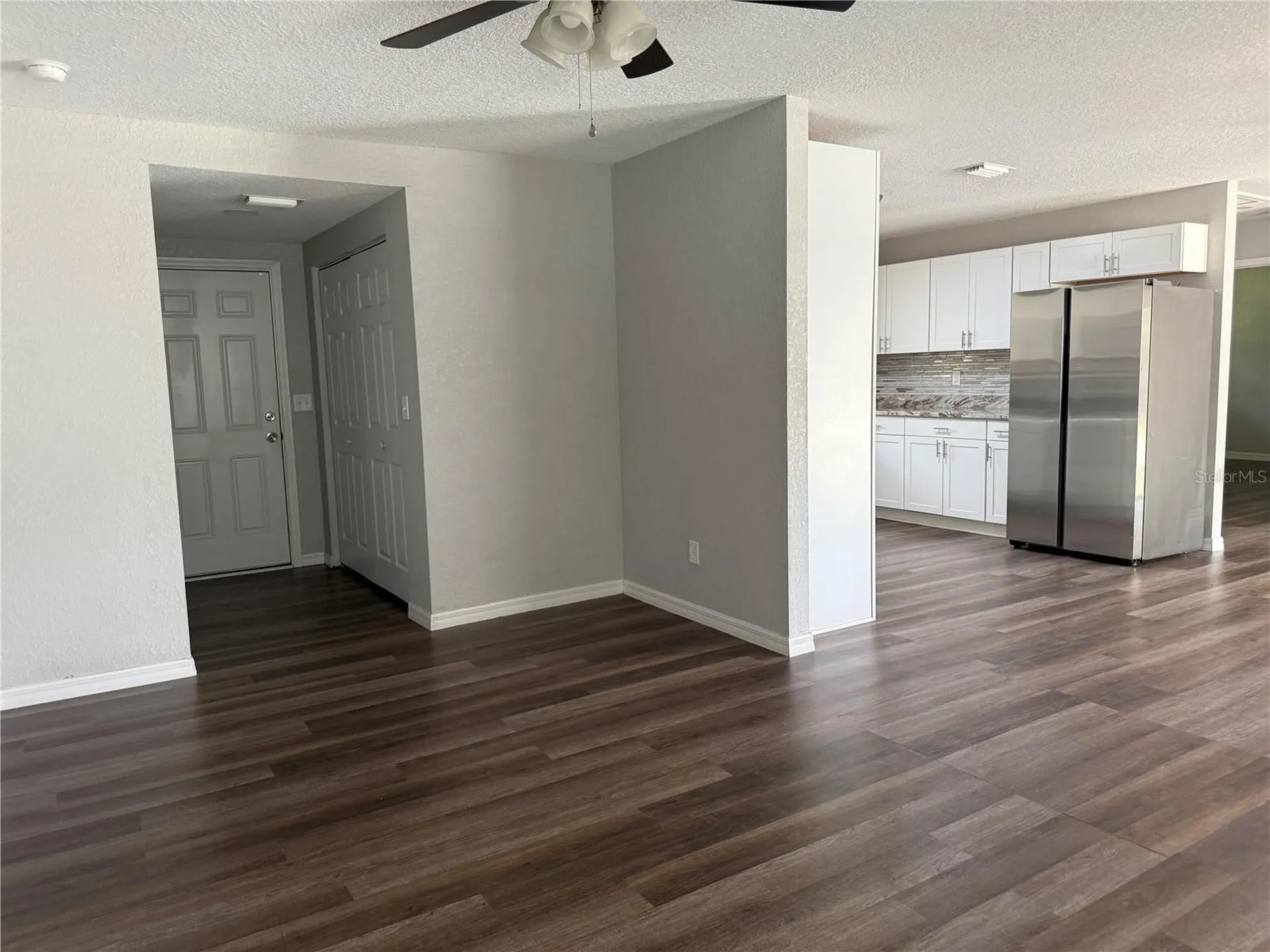 5812 17th Street Zephyrhills FL 33542
