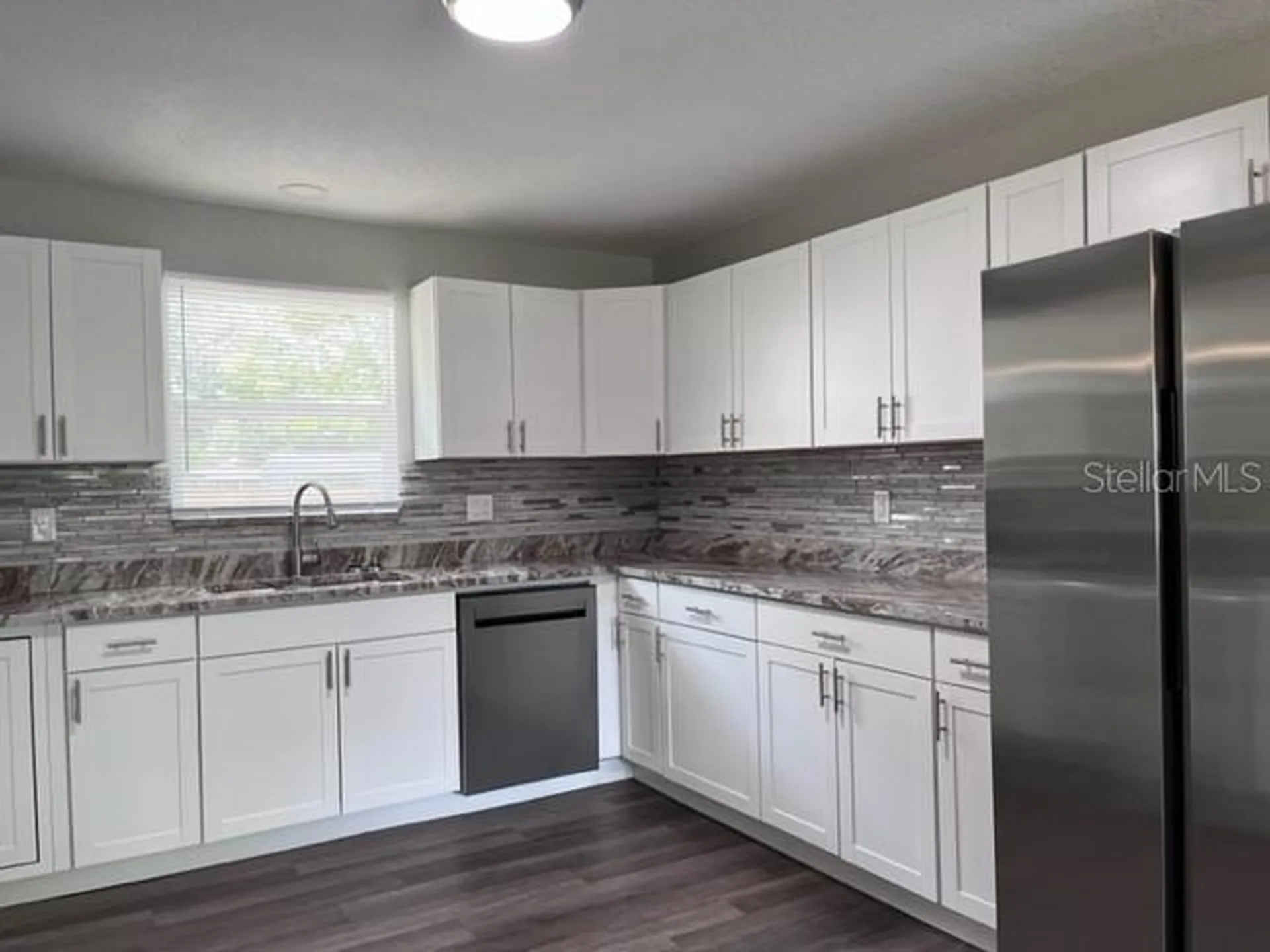 5812 17th Street Zephyrhills FL 33542