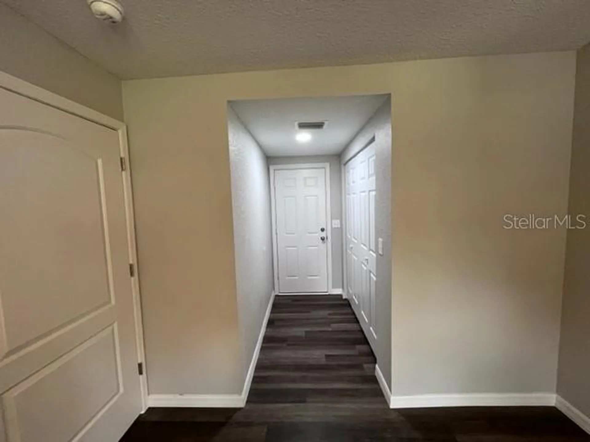 5812 17th Street Zephyrhills FL 33542