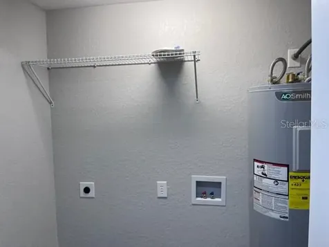 5812 17th Street Zephyrhills FL 33542