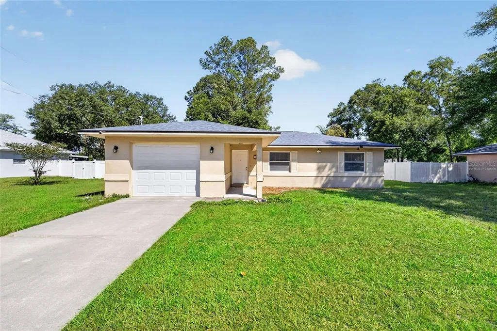 44 Redwood Road Ocala FL 34472