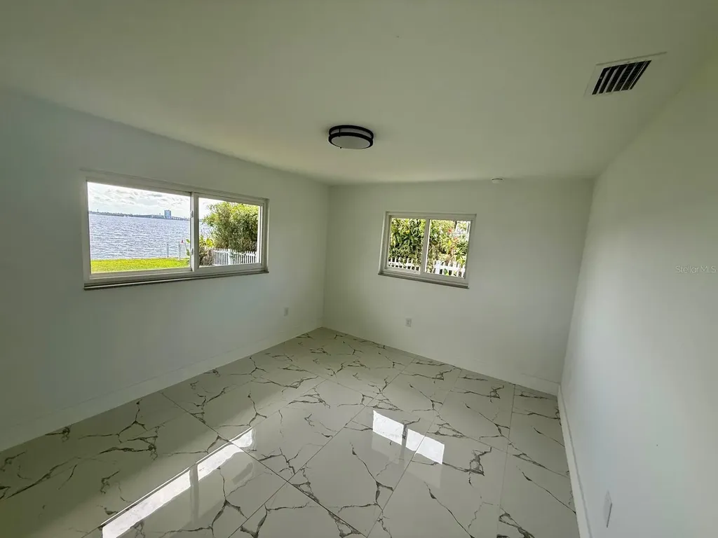 North Fort Myers FL 33917