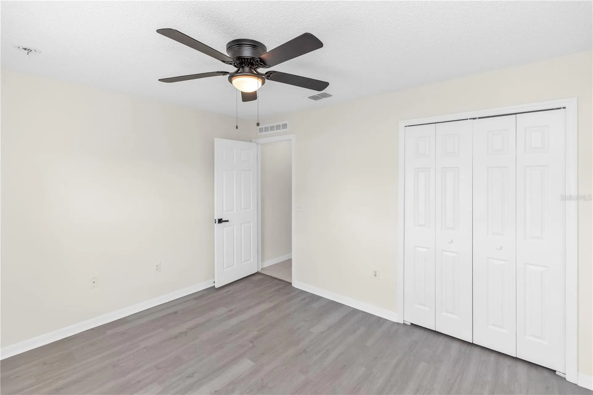 22 Sawfish Court Kissimmee FL 34759