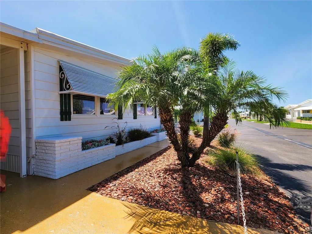 20 N Flora Vista Street Englewood FL 34223