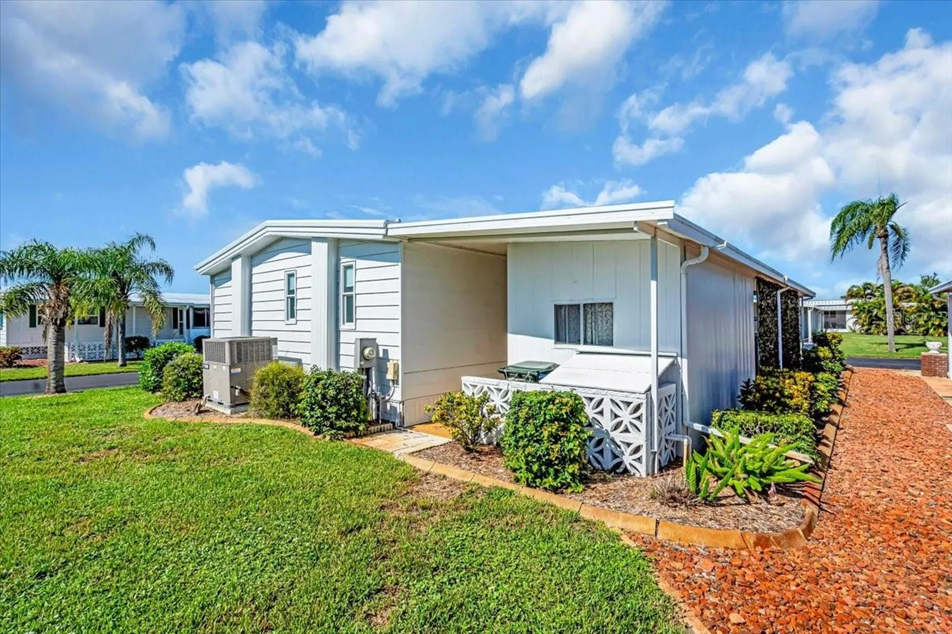 20 N Flora Vista Street Englewood FL 34223