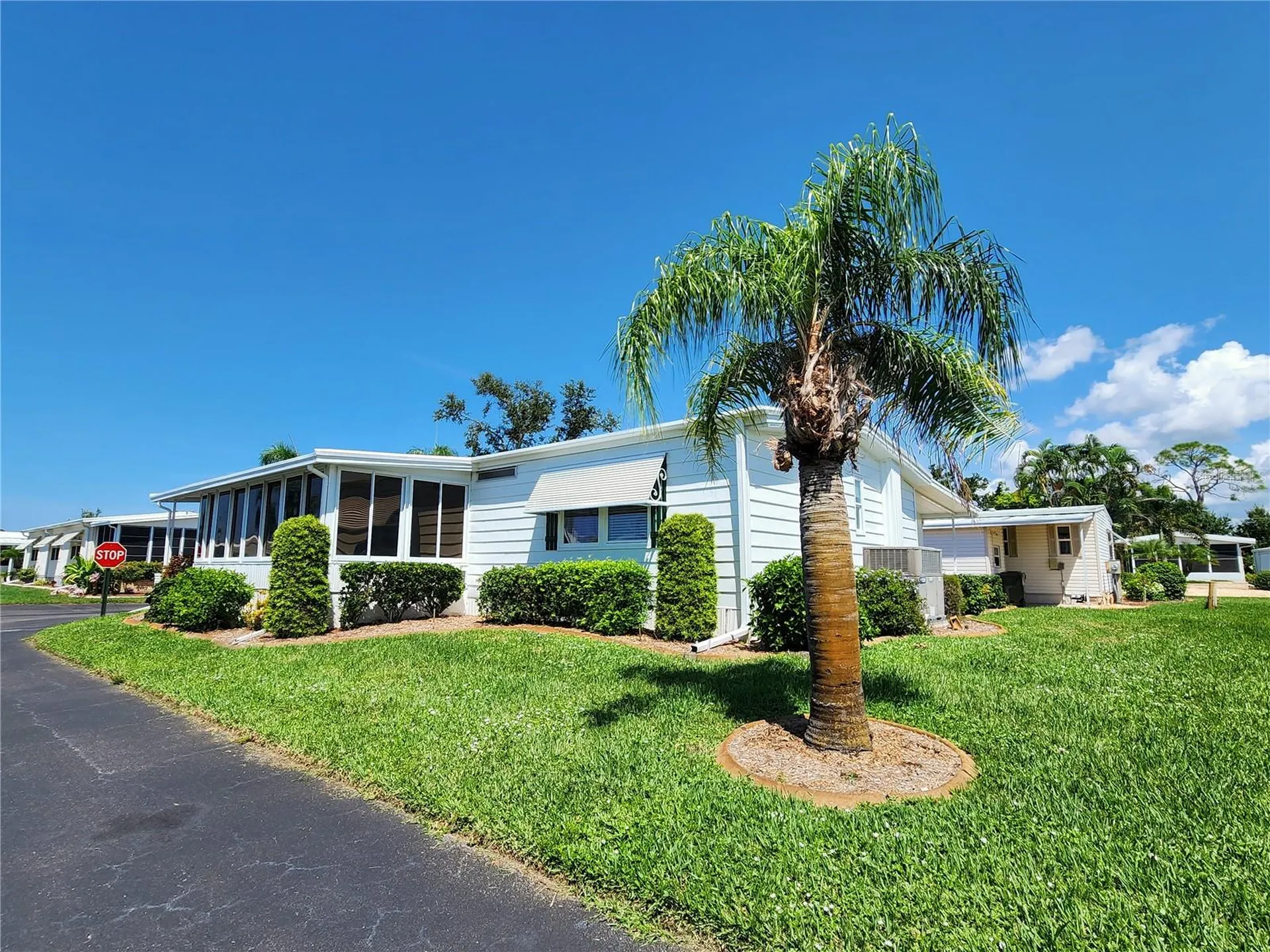20 N Flora Vista Street Englewood FL 34223