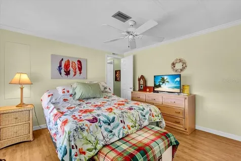 20 N Flora Vista Street Englewood FL 34223