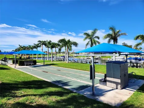 20 N Flora Vista Street Englewood FL 34223